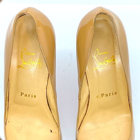 Sexy Nude Round Toe High Heel Pumps By Christian Louboutin. Size 37.5 (7.5 US) - Picture 8 of 13